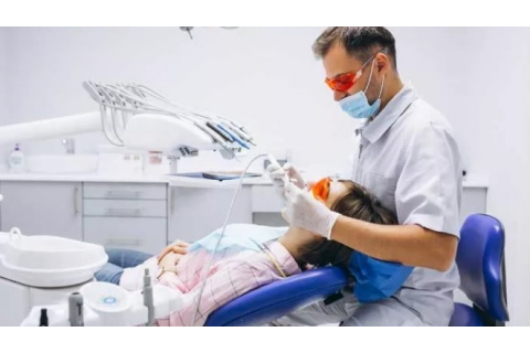 راهمای انتخاب و خرید تابوره دندانپزشکی Winbex مدل Duma104